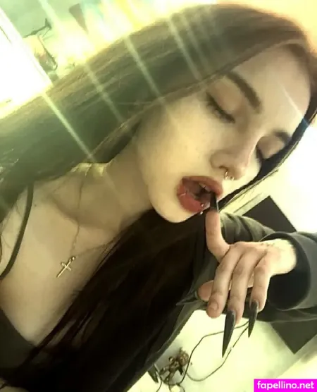 Akumari OnlyFans Thumbnail #3pSzYCLoyd