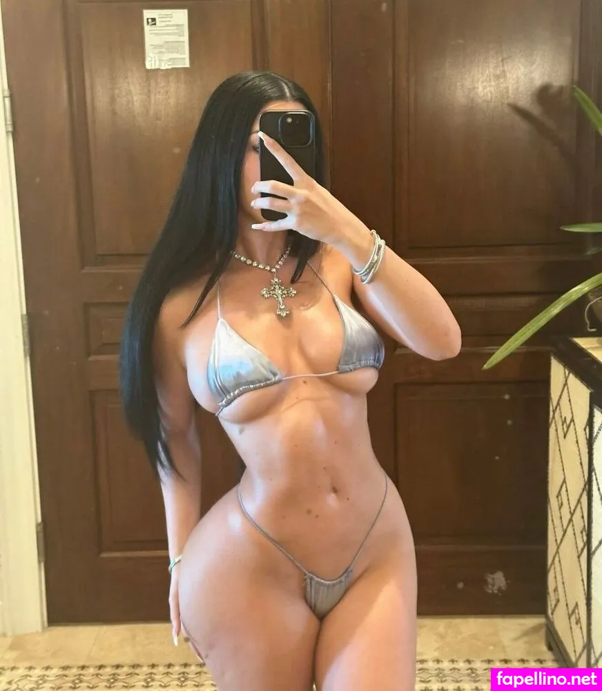 akx888, amiribabyxo, prettty.ak Nude Leaked OnlyFans Photo #eSYjCD0REH