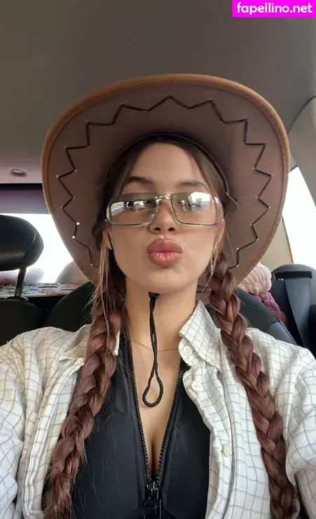 Akyuliych OnlyFans Thumbnail #QU8Naxw9fN