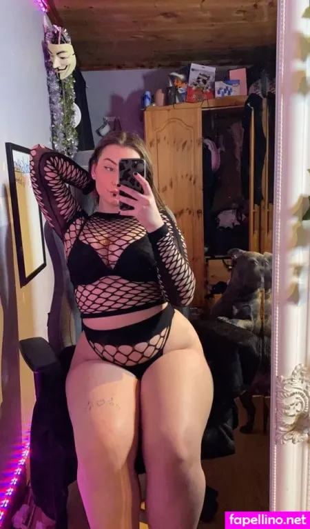 Al3xxandra OnlyFans Thumbnail #XCNdIrzRZq