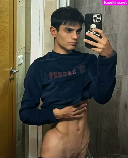 Aladdintwink OnlyFans Thumbnail #KNWm4cLzk3