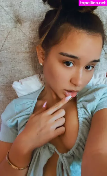 Alahna Ly OnlyFans Thumbnail #O0oY3k56nV