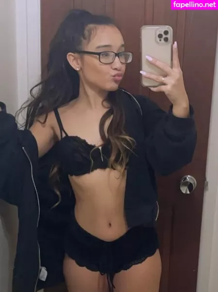 Alahnaly OnlyFans Thumbnail #BwK2m3Or3A