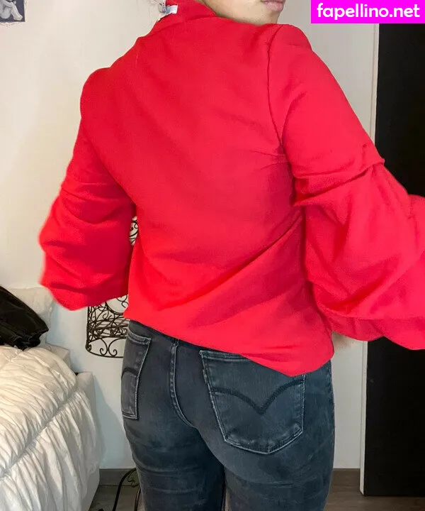 AlaiaJeanneau, AlaÃ¯a Nude Leaked OnlyFans Photo #8RMHwxVlo8