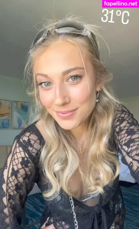 Alaiajeanneau OnlyFans Thumbnail #YS3cBu5ycO