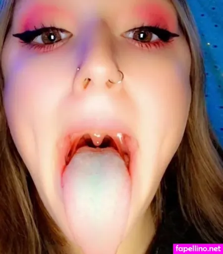 Alana Kinley OnlyFans Thumbnail #nZRY8MLPHs