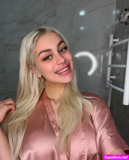 Alana Mitchel OnlyFans Thumbnail #DgOiHSwY0q