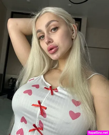 Alana Mitchel OnlyFans Thumbnail #OFo9zCF6Av