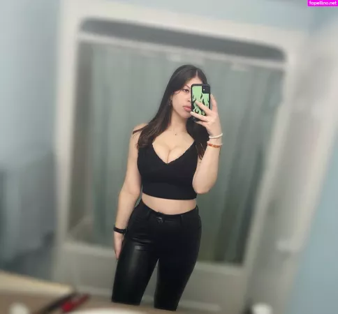 Alana Z OnlyFans Thumbnail #JyYL0bkLiM