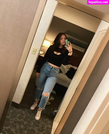 Alana Z OnlyFans Thumbnail #i8MgOX1oVQ