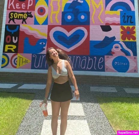 Alanalarcombee OnlyFans Thumbnail #ek9U7He7pz