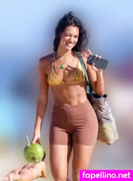 Alane Dias OnlyFans Thumbnail #JiG6KcTR1e