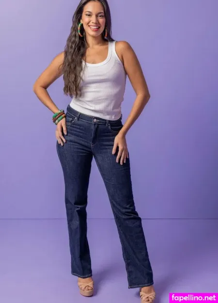 Alane Dias OnlyFans Thumbnail #XuY4QLoHX0