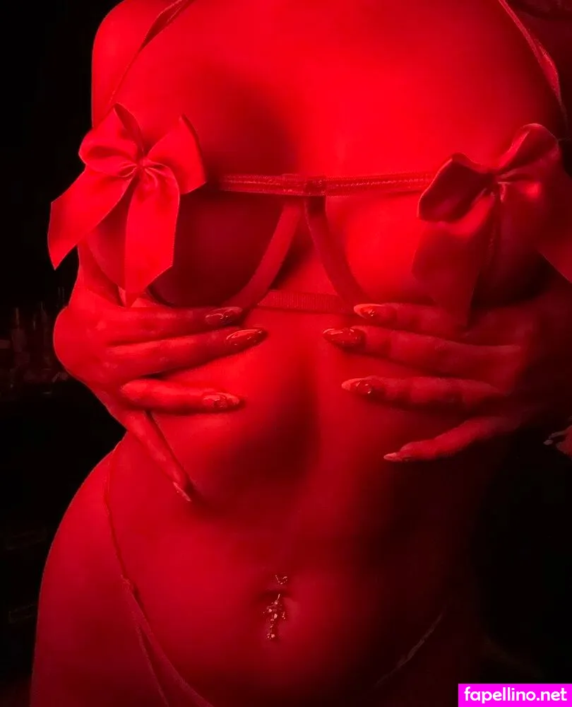 2alifav, tropical_cherry4 Nude Leaked OnlyFans Photo #JWTERlH3OB