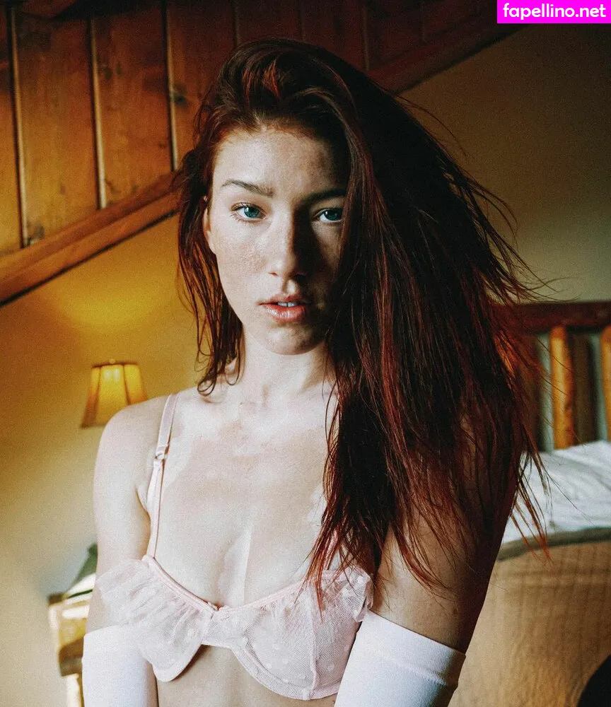 Adamandalanna, Redheadbigbooty, peacelovevibes Nude Leaked OnlyFans Photo #1NLRiDBaUx