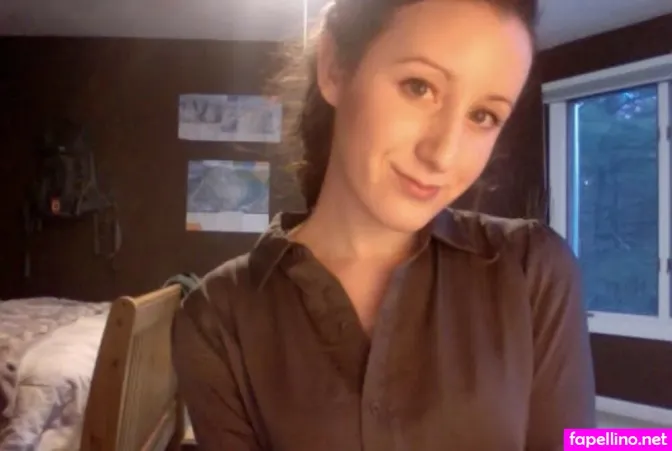 Alannah Kitty OnlyFans Thumbnail #MOQpJCdwSx