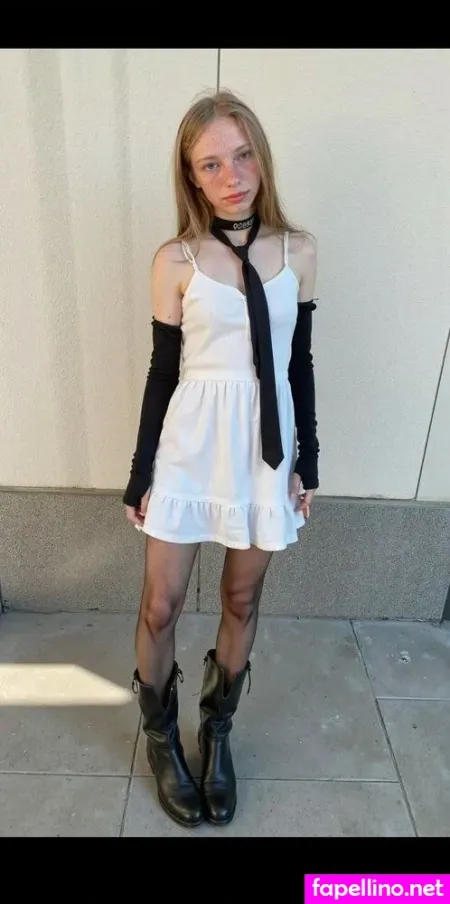 Alaskafawn OnlyFans Thumbnail #FqHFcNDpEF