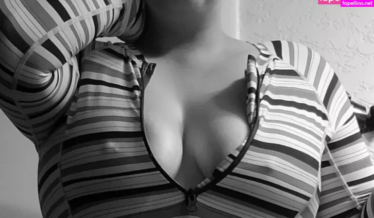 Alaskanchick OnlyFans Thumbnail #aHl56arUmX