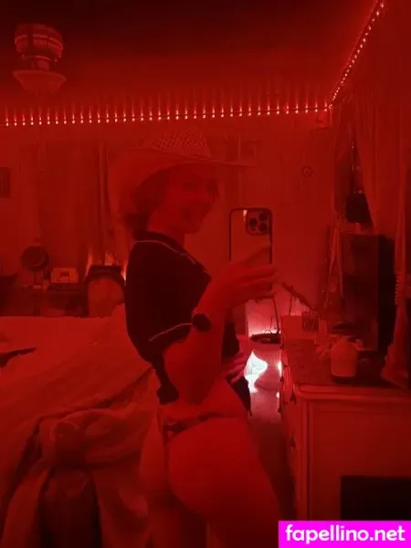 Alaskarenee OnlyFans Thumbnail #UAm2Weys90