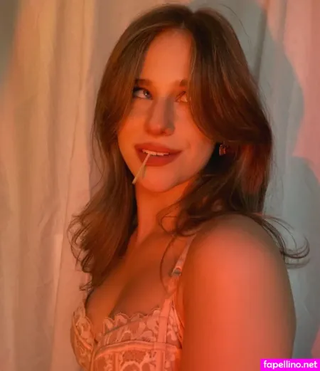 Alaurabidingcitizen OnlyFans Thumbnail #EEDFWPjnY6