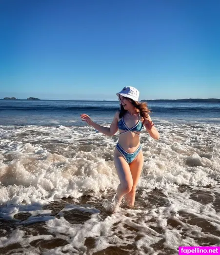 Alaurabidingcitizen OnlyFans Thumbnail #HFrDLRzN5Q