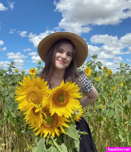 Alaurabidingcitizen OnlyFans Thumbnail #LghTg91VT7