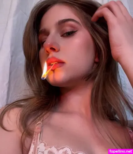 Alaurabidingcitizen OnlyFans Thumbnail #uymft2l3Jd