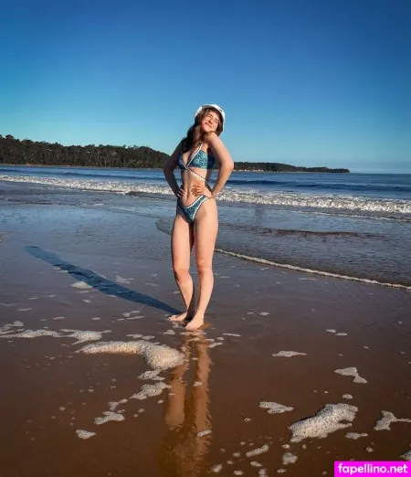 Alaurabidingcitizen OnlyFans Thumbnail #zGnyeSccjs