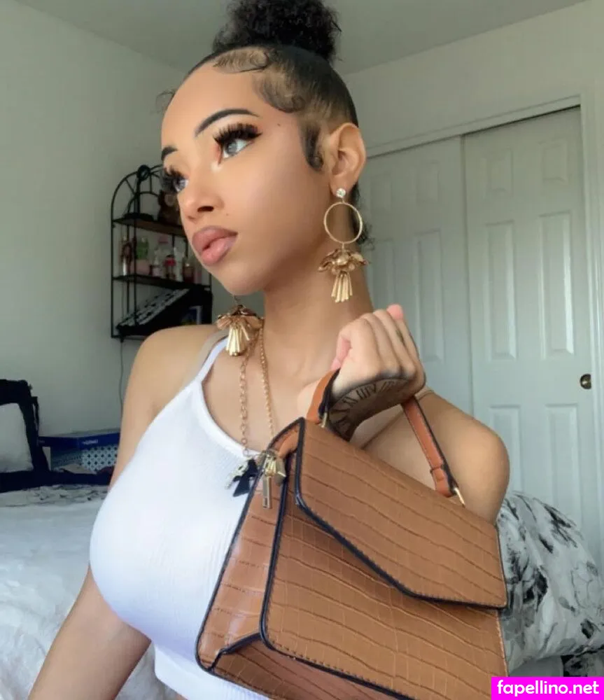 Alayjhas_planet, alayjhasworld, https: Nude Leaked OnlyFans Photo #yM0Uv4PSze