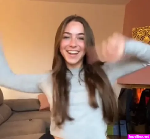 Alba Nunell OnlyFans Thumbnail #KKnqYAXrAn