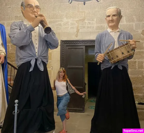 Alba Reche OnlyFans Thumbnail #2L3z2Q5yUx