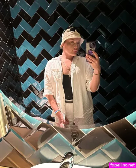 Albinasambuca Ts OnlyFans Thumbnail #jjlUU8Yg5W