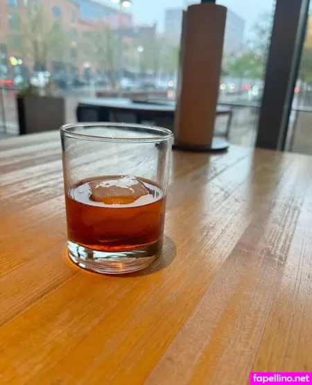 Alcoholicsemenspitter OnlyFans Thumbnail #ISiVazoZmp