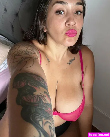 Aldana Mommy OnlyFans Thumbnail #8UeKpW8cui