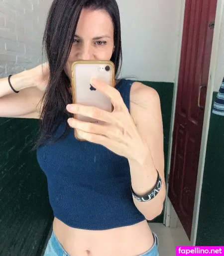 Ale Chavarria OnlyFans Thumbnail #hqX6WTAYqU
