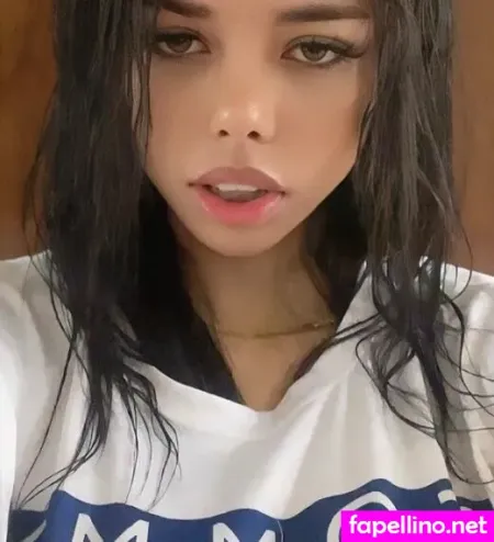 Ale Oficial OnlyFans Thumbnail #u9JPEIw0qq