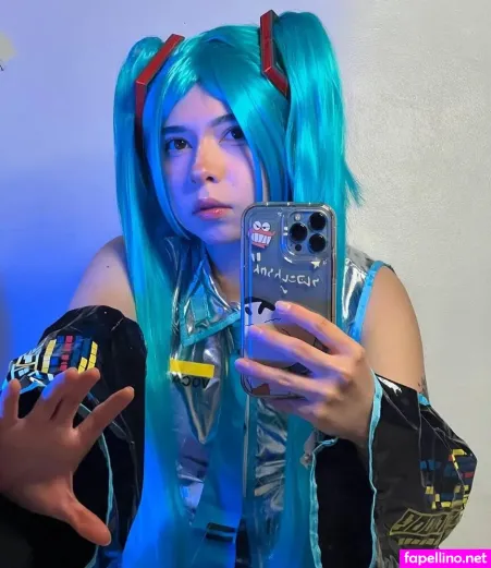 Ale Zrm OnlyFans Thumbnail #XvqjWmB3jC