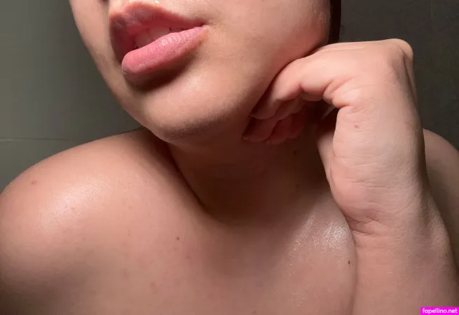 Alealvaa OnlyFans Thumbnail #W6ROETCz8J