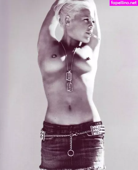 Alecia Beth Moore OnlyFans Thumbnail #6OawmUF2jF