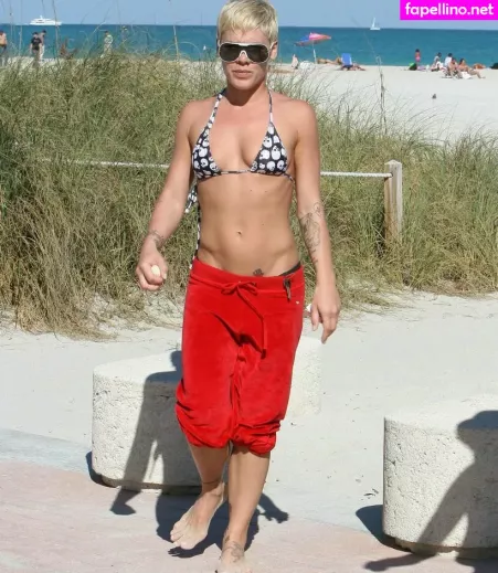Alecia Beth Moore OnlyFans Thumbnail #yVV0LFJ0qY