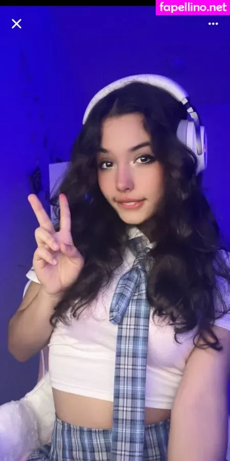 Alee Babes OnlyFans Thumbnail #51PvBmkAGr