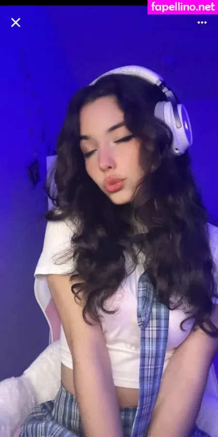 Alee Babes OnlyFans Thumbnail #ES6jFKA1ka