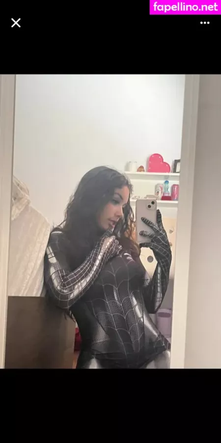 Alee Babes OnlyFans Thumbnail #M2pXO14C02