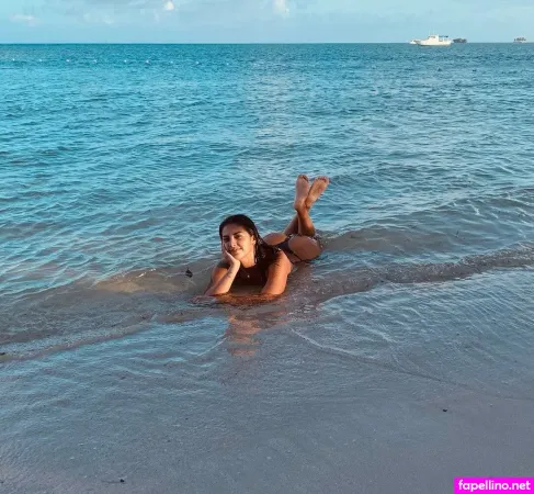 Alee Guzman OnlyFans Thumbnail #BR2tlimZKR