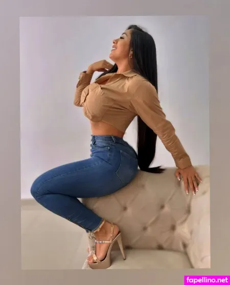 Aleevillarreal OnlyFans Thumbnail #JAhRftAauz