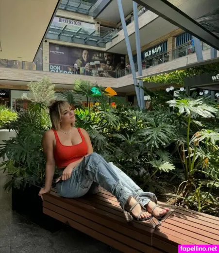 Alegaxii Main Profile Photo