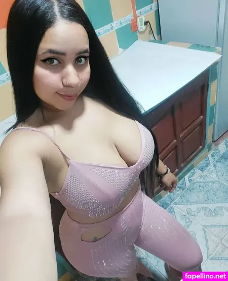 Aleja Mieles OnlyFans Thumbnail #vM7p4MRs4J