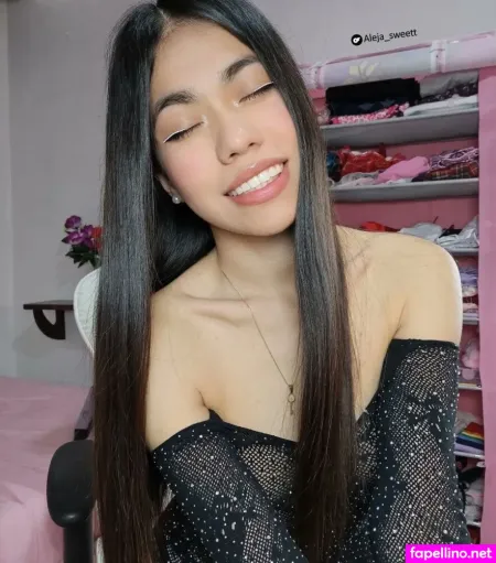 Aleja Sweett OnlyFans Thumbnail #hgX3VqKqKU