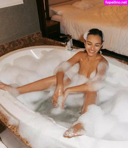 Alejandra Cobos OnlyFans Thumbnail #qL0I9COzqH