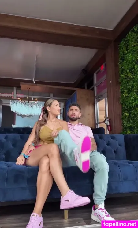 Alejandra Jaramillo OnlyFans Thumbnail #cR9yzINDRG